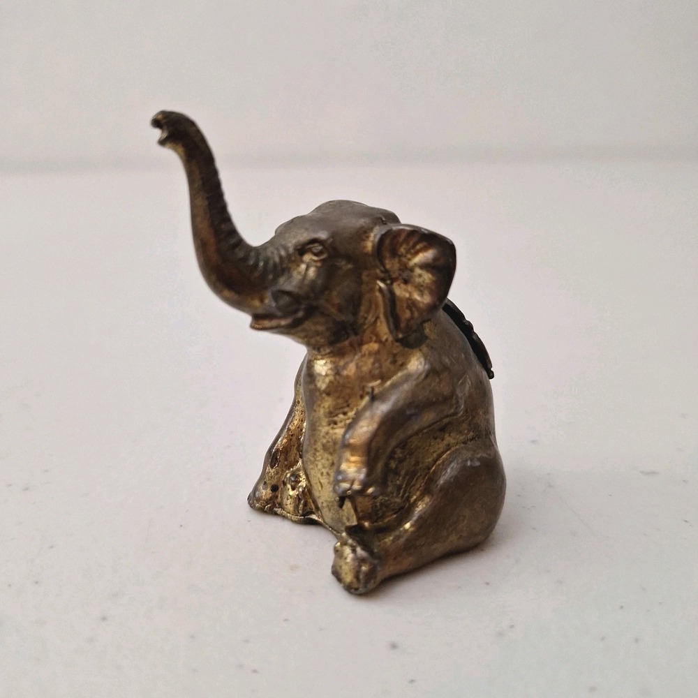 Vintage Small Brass Petina Sitting Elephant Paperweight Figurine Decor
